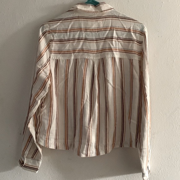 Women’s Aeropostale Striped Button Down Top, Small - Picture 6 of 6